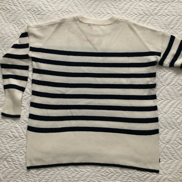 Lilly Pulitzer Cream and Navy Striped Sweater - Picture 2 of 9